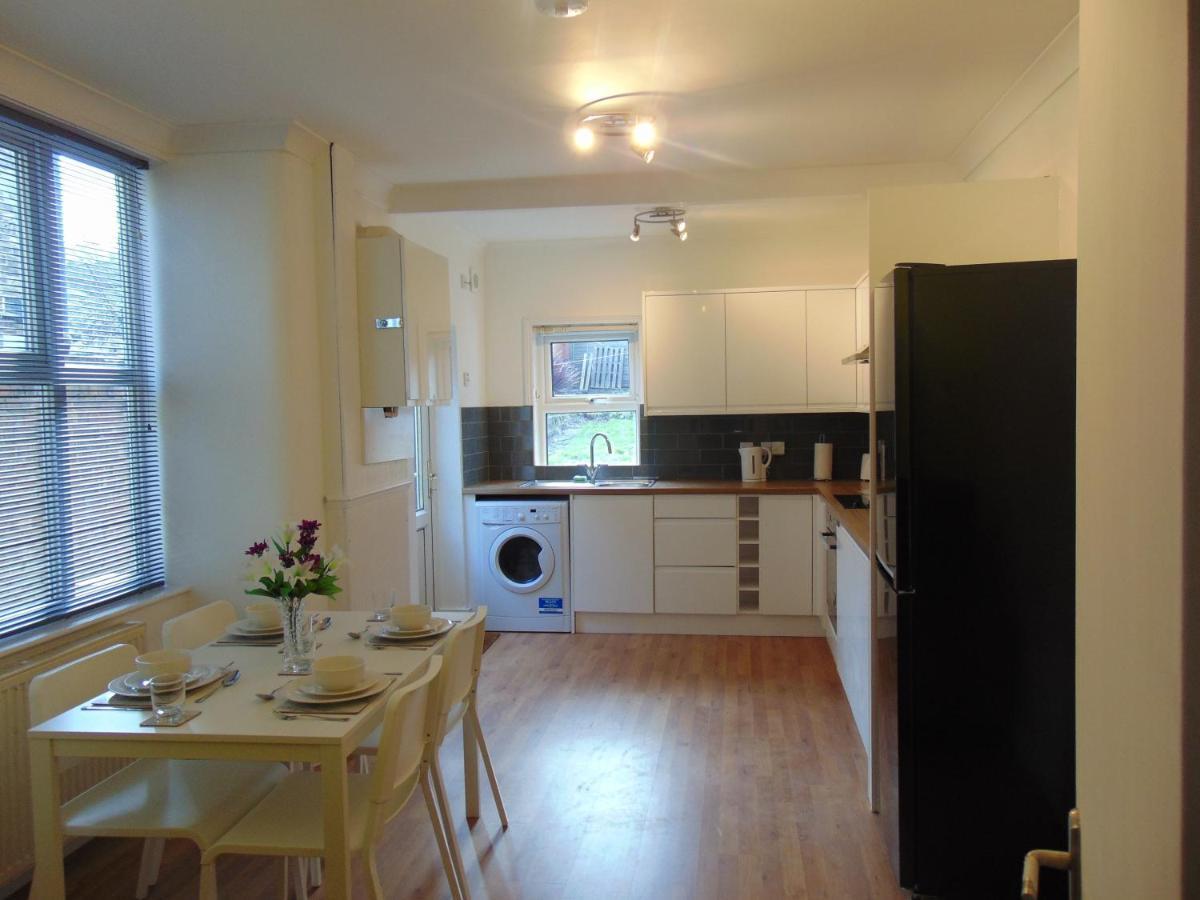 Ceres Lodge Plumstead  Eksteriør bilde